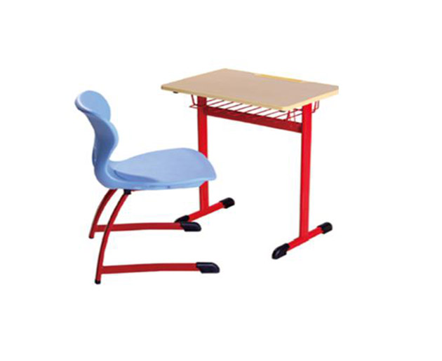 教學課桌椅
