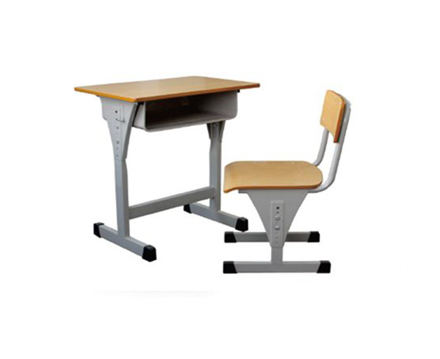 小學課桌椅